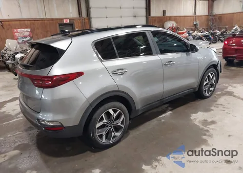 2020 Kia Sportage Ex z USA, uszkodzony, nr VIN KNDPNCAC7L7752297